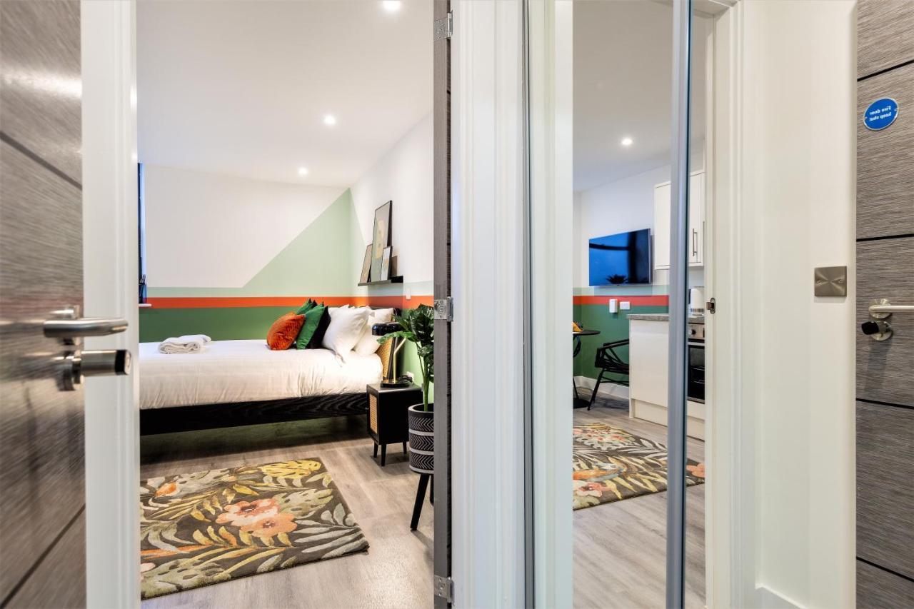 בריסטול Your Apartment I Clifton Village מראה חיצוני תמונה